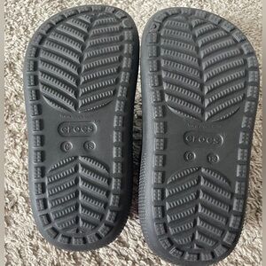 Kids black platform crocs. Size 13